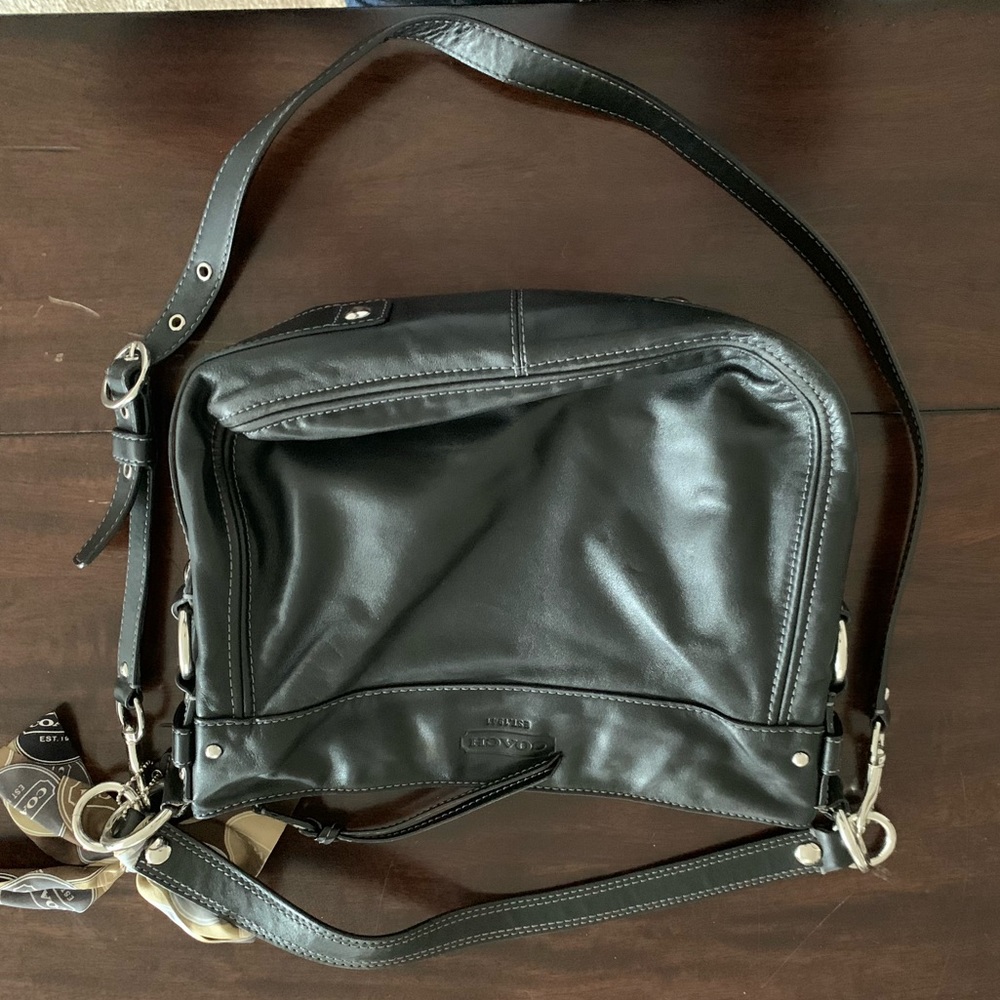 Gorgeous Coach shoulder/crossbody. Brown scarf not included.